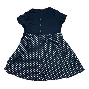 Woman’s Bedoar black and white stretchy polkadot dress size 24